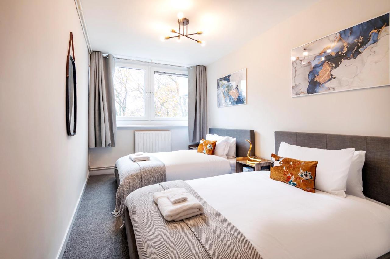 Lovely 4 Bedroom Flat In Wandsworth- Londra Esterno foto