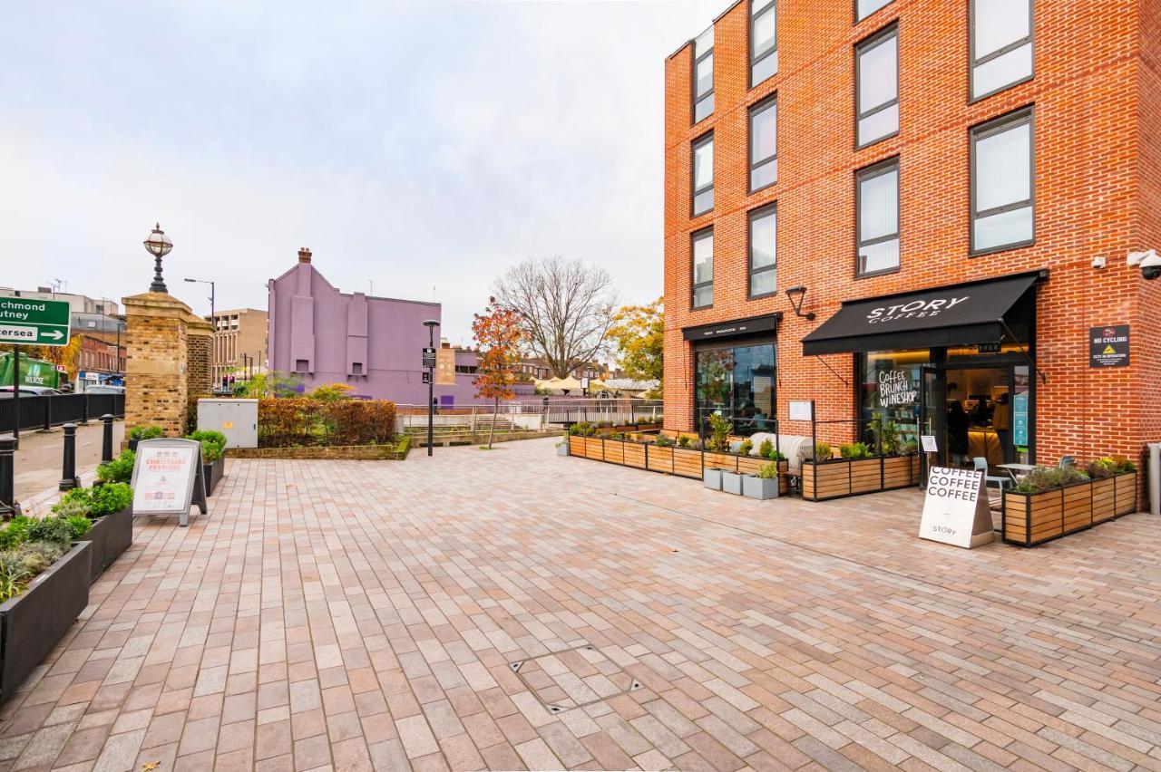 Lovely 4 Bedroom Flat In Wandsworth- Londra Esterno foto