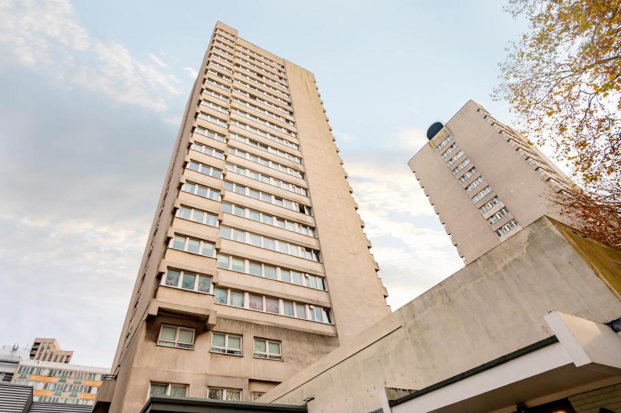 Lovely 4 Bedroom Flat In Wandsworth- Londra Esterno foto